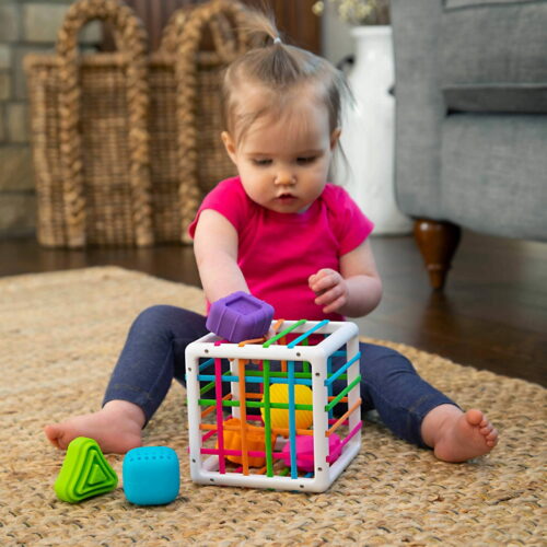 Fat Brain Toys Elastyczna Kostka InnyBin Sorter - obrazek 3