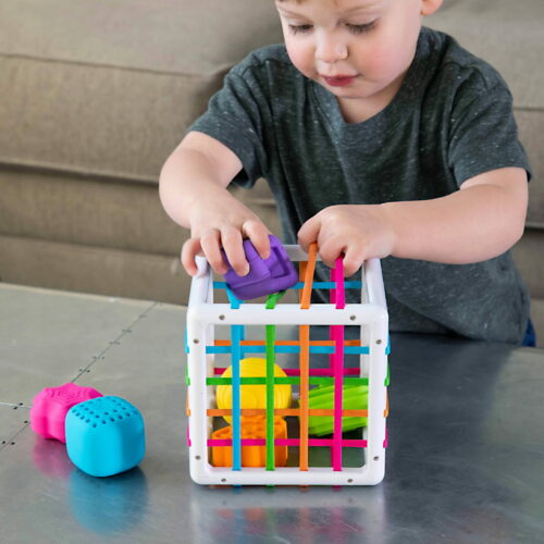 Fat Brain Toys Elastyczna Kostka InnyBin Sorter - obrazek 6