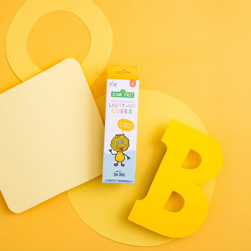 Glo Pals, Kostki sensoryczne świecące w wodzie Wielki Ptak Ulica Sezamkowa - zabawka kąpielowa1