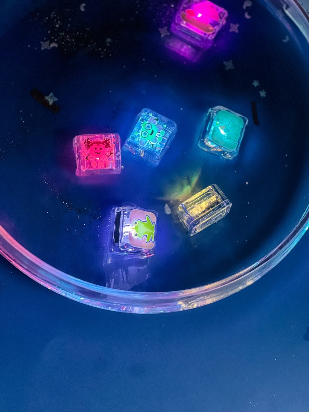 Glo Pals, Kostki sensoryczne świecące w wodzie 6 sztuk - Wróżki1