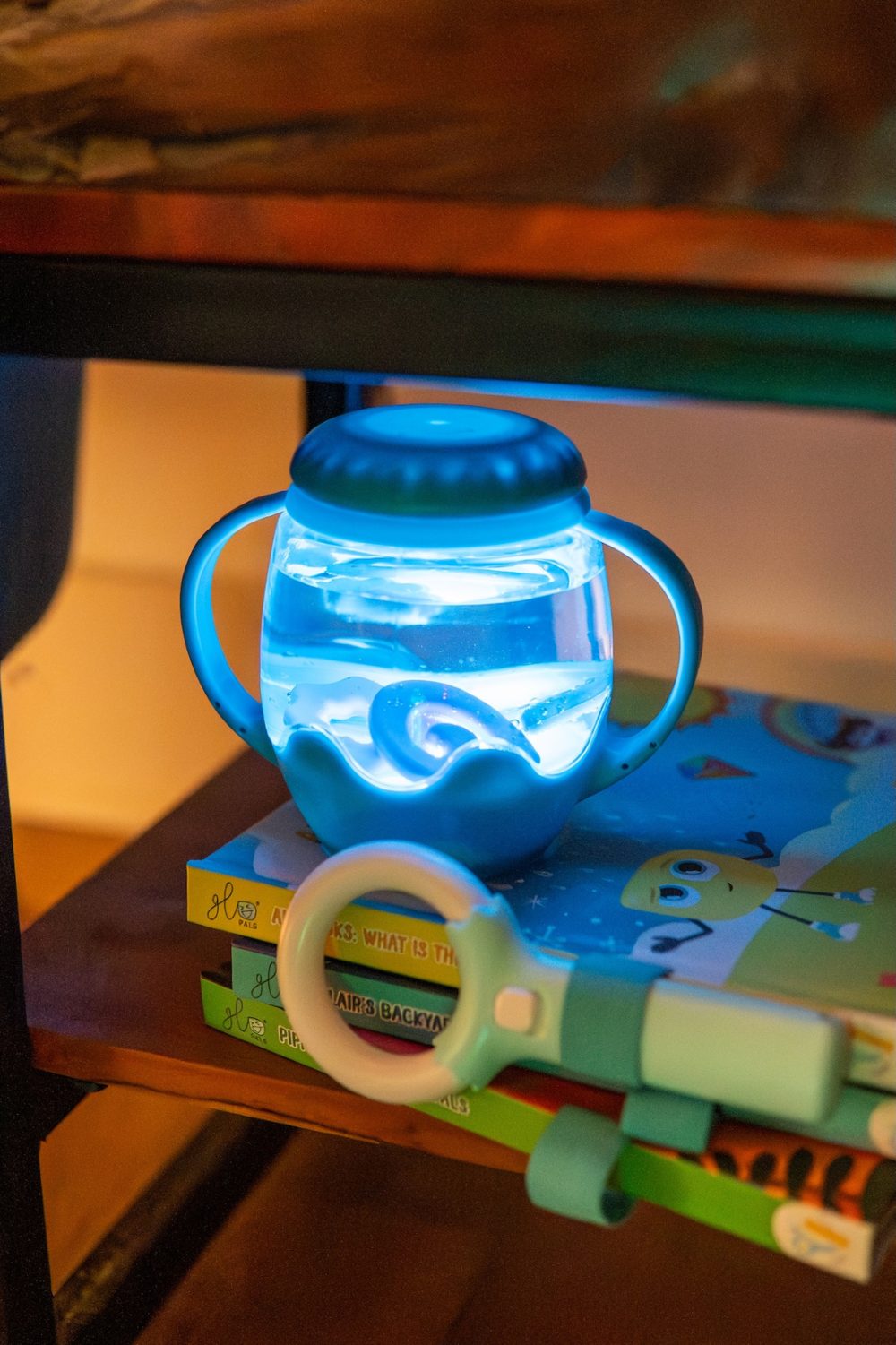 Glo Pals, CASE x3 Mini słoik sensoryczny, świecący do napełnienia wodą, kolor niebieski6